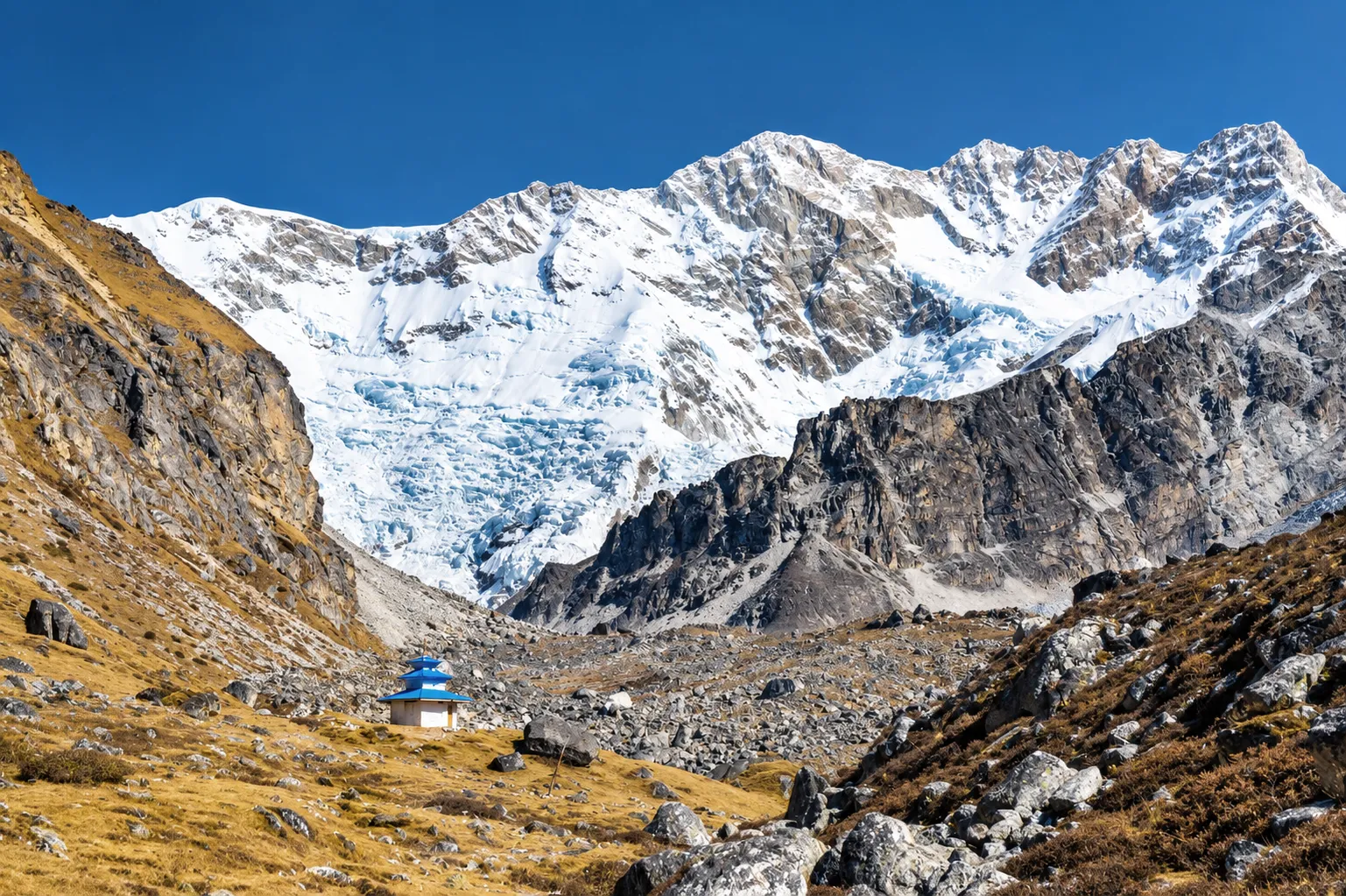 Kanchenjunga Base Camp